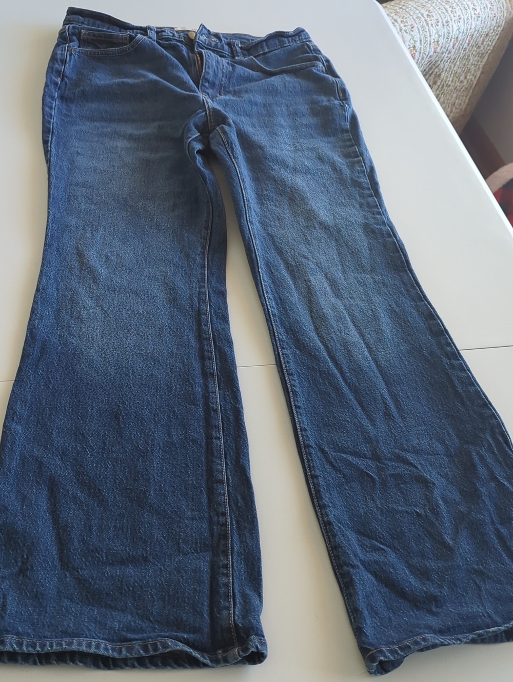 Universal Thread Dark Blue Wide Leg Flare Jeans
